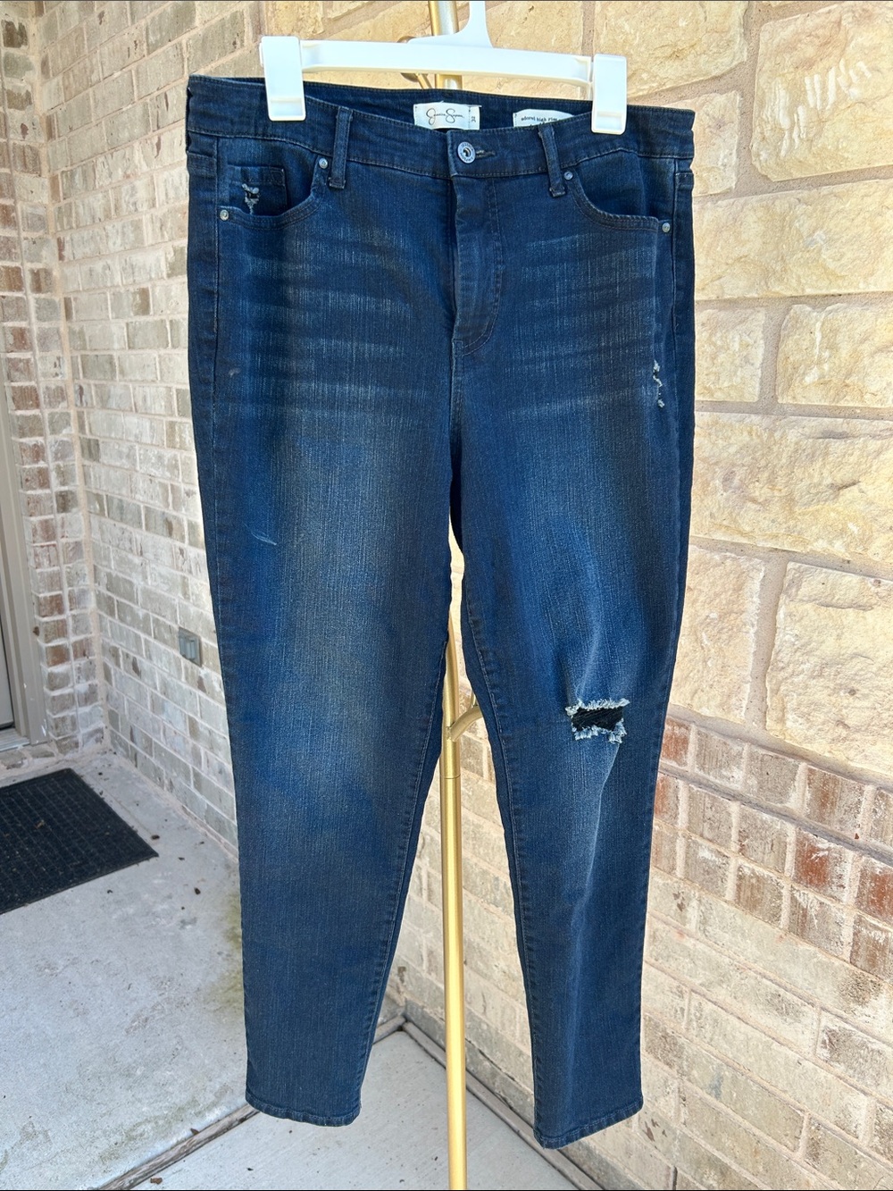 Jessica Simpson Slim Fit Dark Blue Women's Skinny High Waist Jeans Size: 32